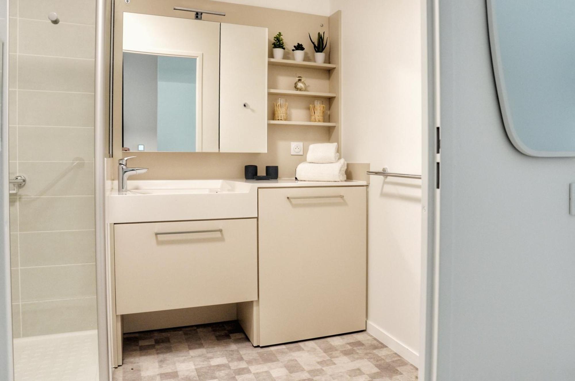 Residence Services Seniors - Domitys Les Jardins D'Ahna ディナン エクステリア 写真